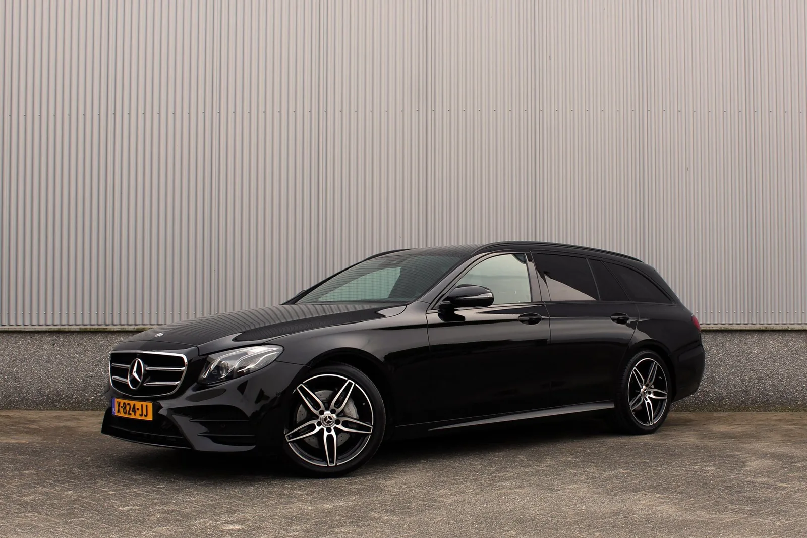 Mercedes-Benz E-Klasse (2017) — foto 1