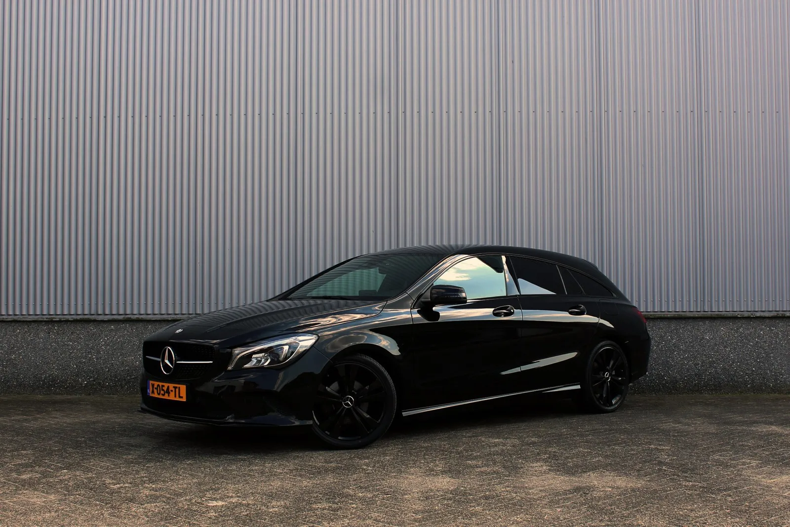 Mercedes-Benz CLA-Klasse (2016) — foto 1