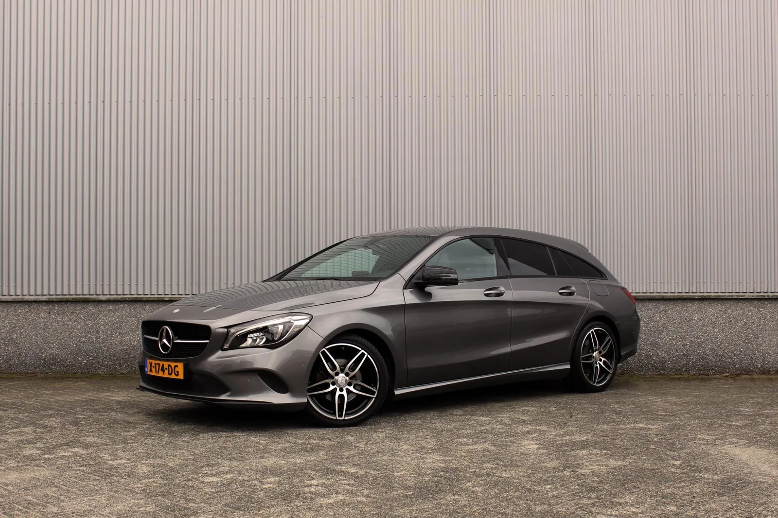 Mercedes-Benz CLA-Klasse (2017) — foto 1
