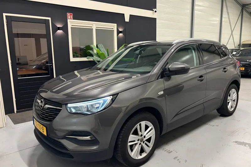 Opel Grandland (2018)