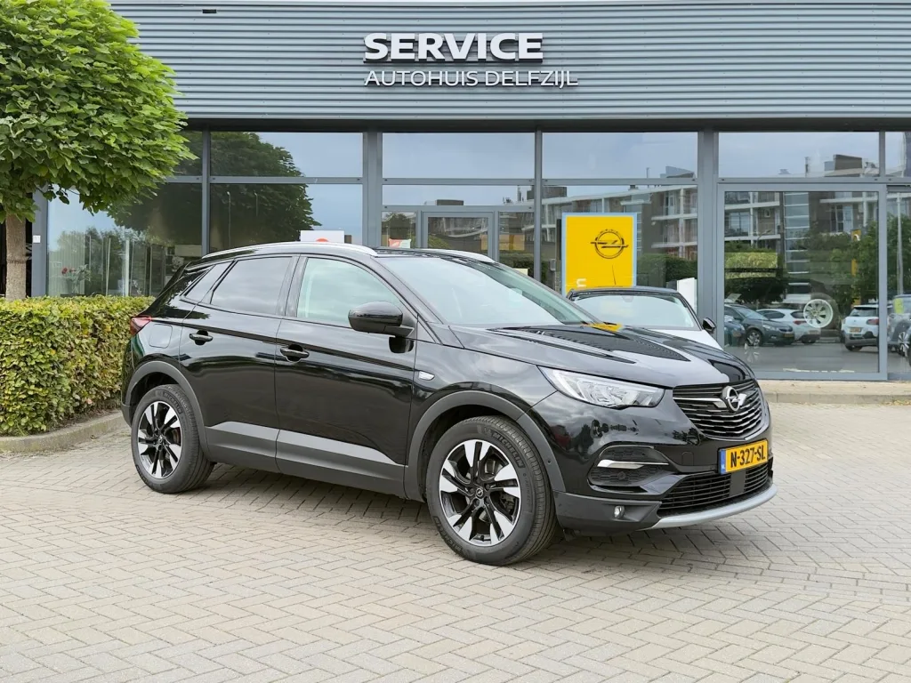 Opel Grandland (2021) — foto 1