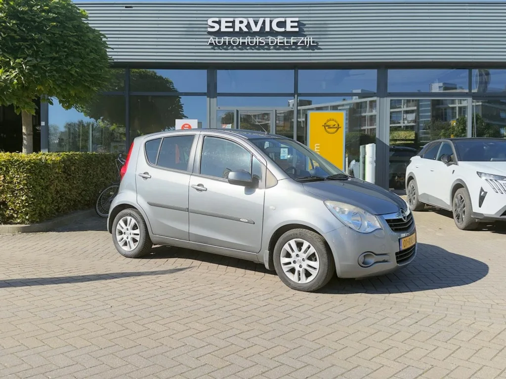 Opel Agila (2011) — foto 1