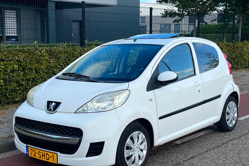 Peugeot 107 (2011)