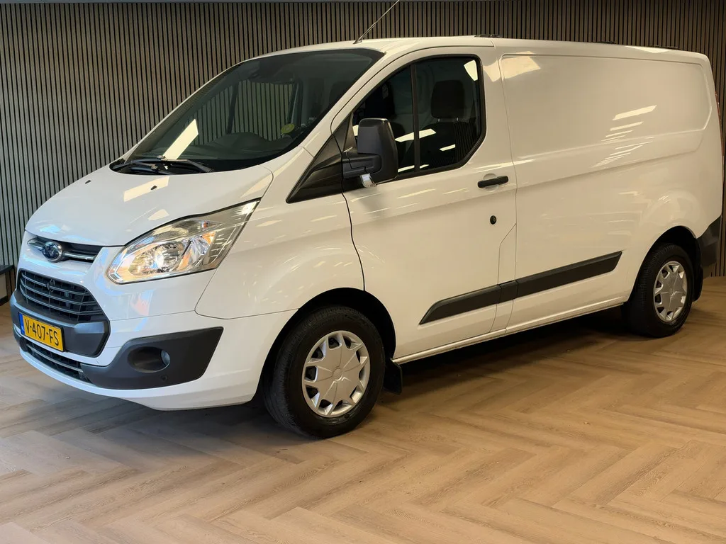 Ford Transit Custom (2017) — foto 1