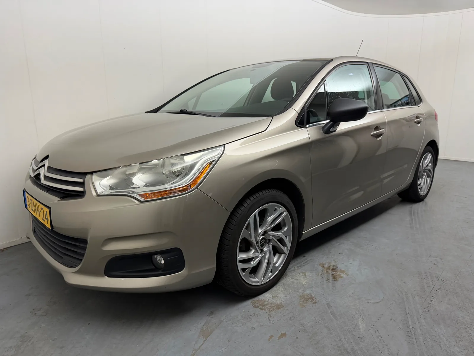 Citroën C4 (2013) — foto 1