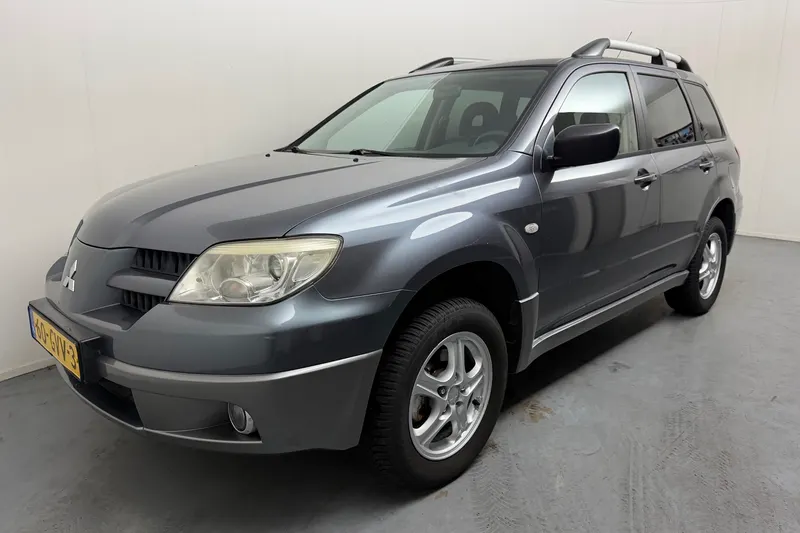 Mitsubishi Outlander (2008)