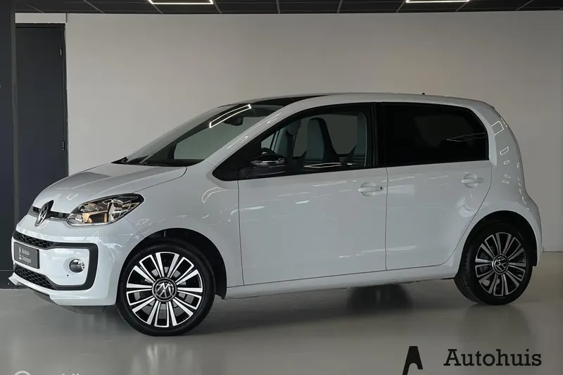 Volkswagen Up! (2023)