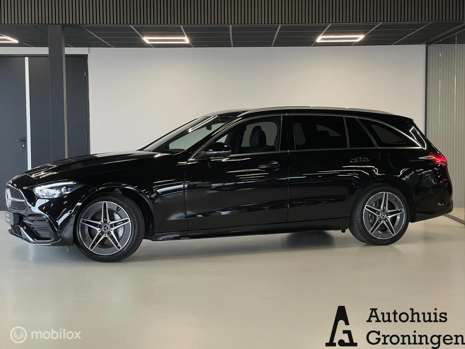 Mercedes-Benz C-Klasse (2023) — foto 1