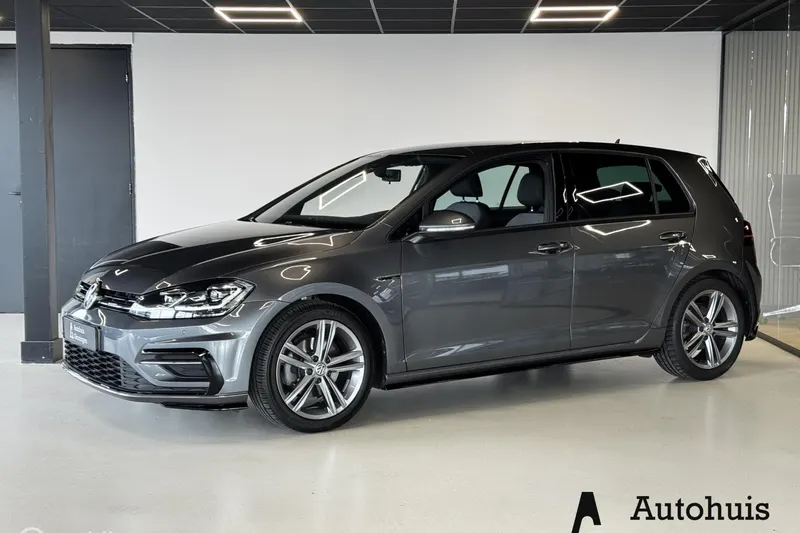 Volkswagen Golf (2020)