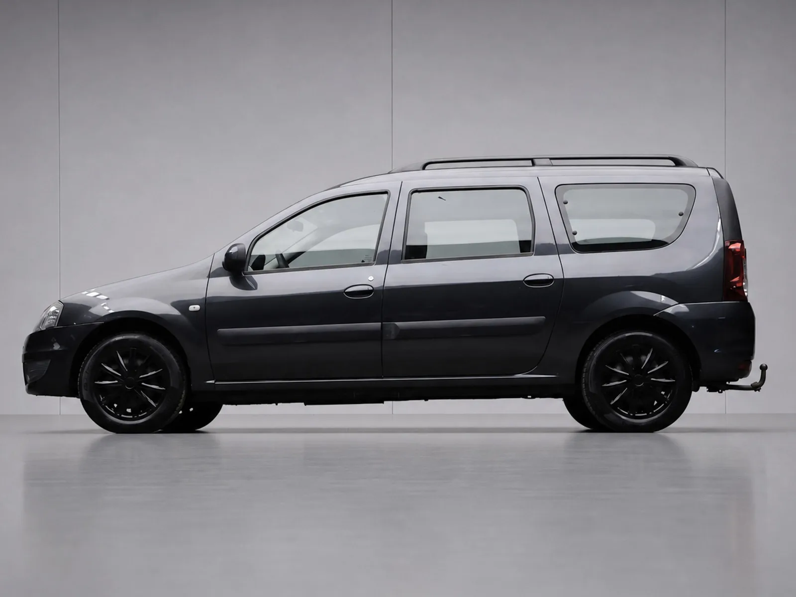 Dacia Logan MCV (2009) — foto 1