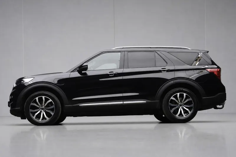 Ford Explorer (2021)