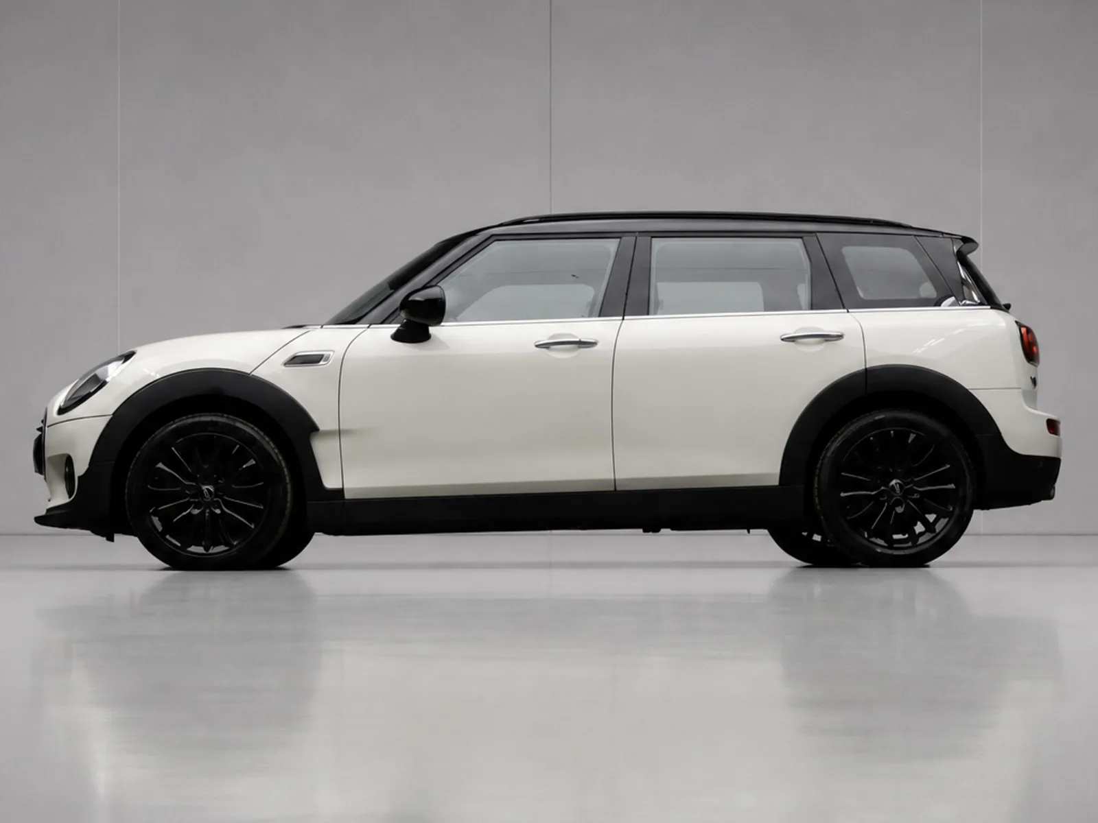 MINI Clubman (2015) — foto 1