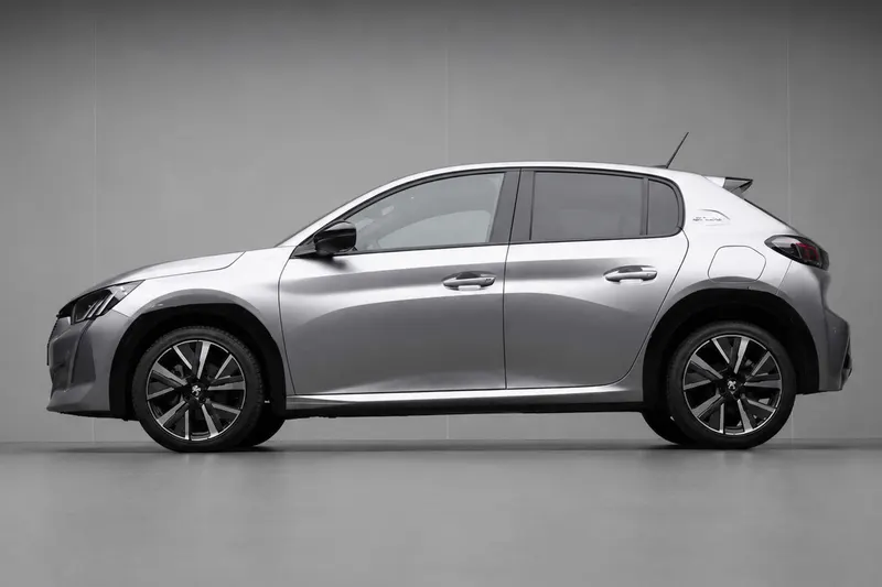 Peugeot 208 (2019)