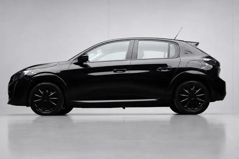 Peugeot e-208 (2021)