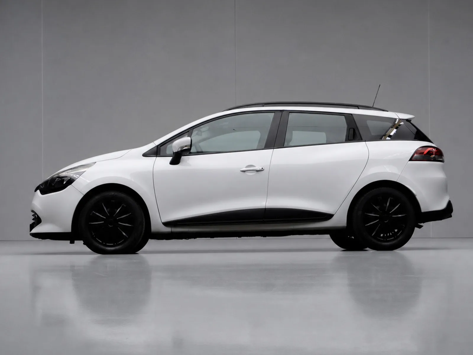 Renault Clio (2014) — foto 1