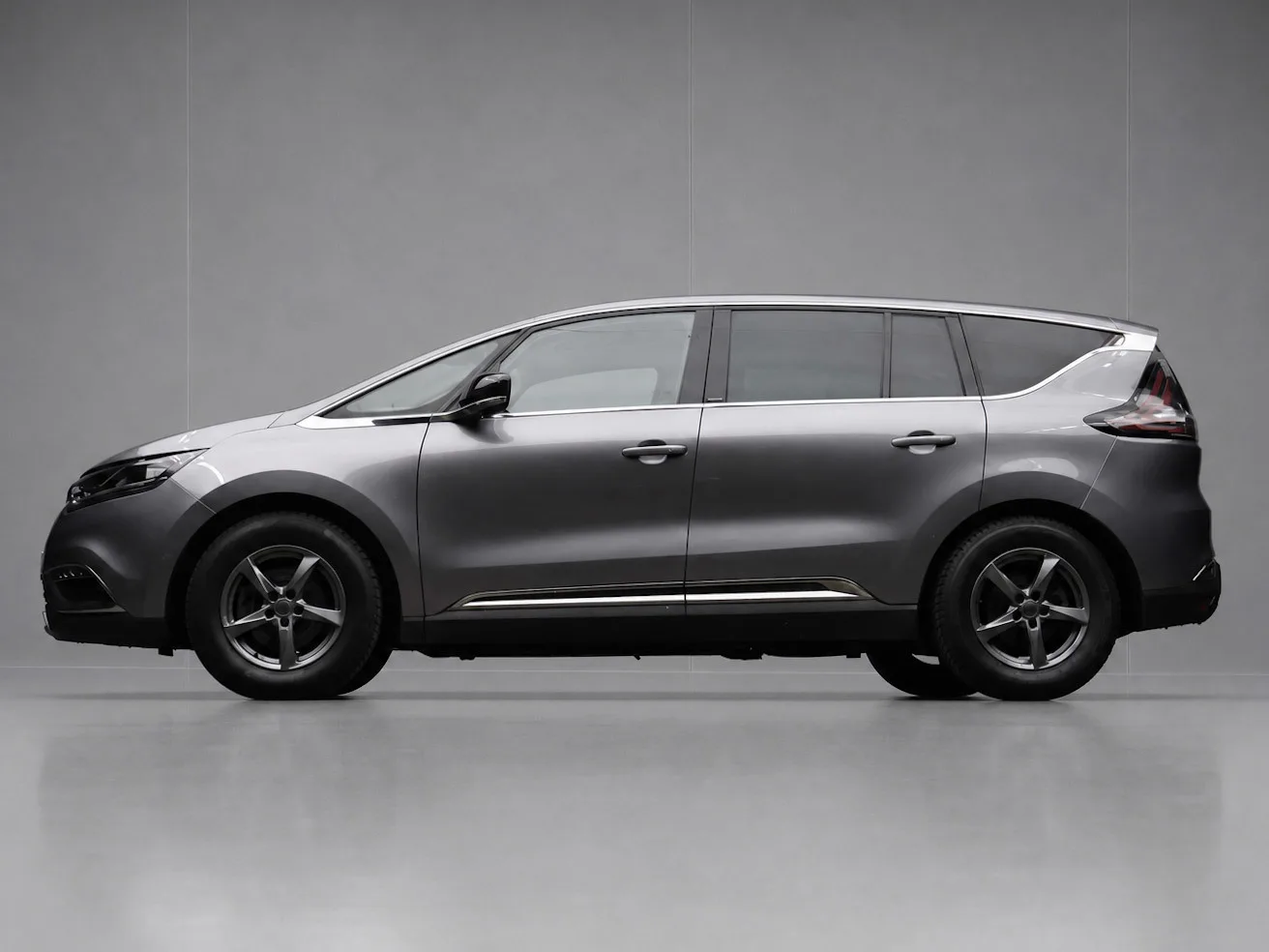 Renault Espace (2016) — foto 1