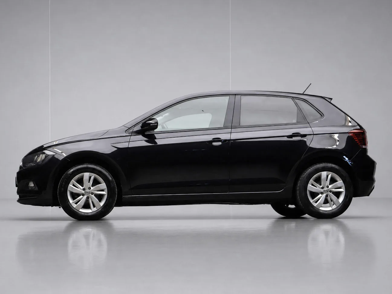 Volkswagen Polo (2018) — foto 1