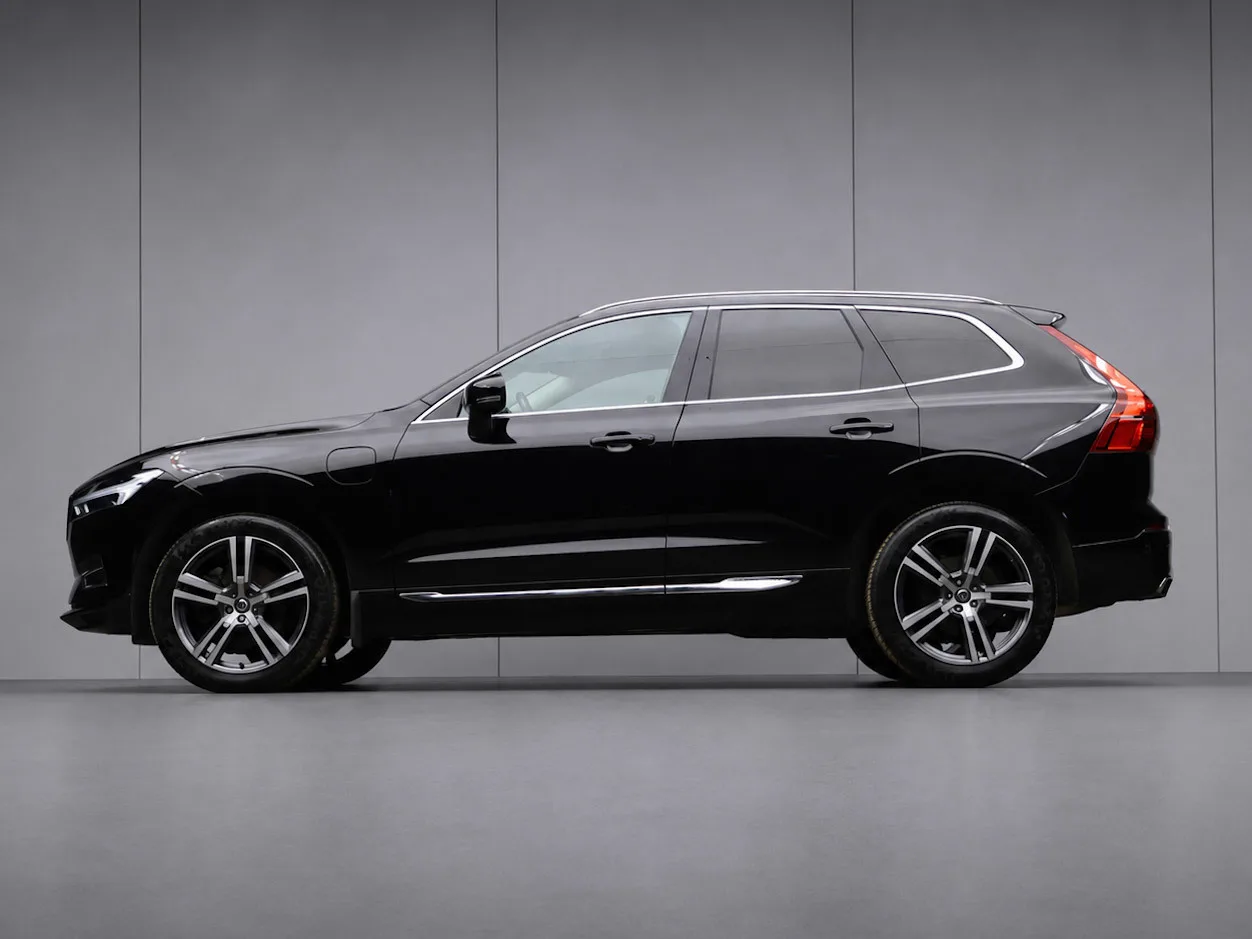 Volvo XC60 (2018) — foto 1