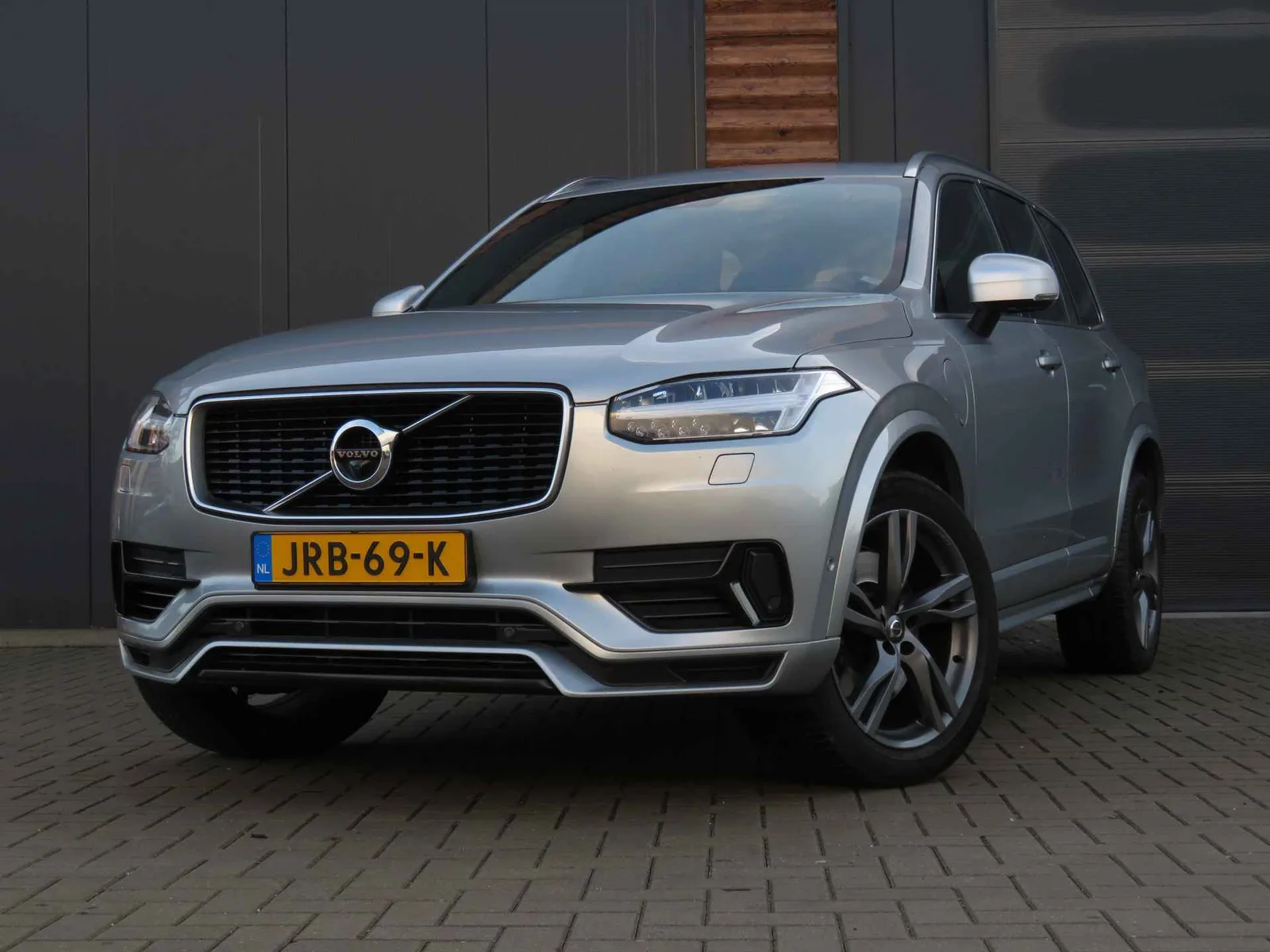 Volvo XC90 (2018) — foto 1