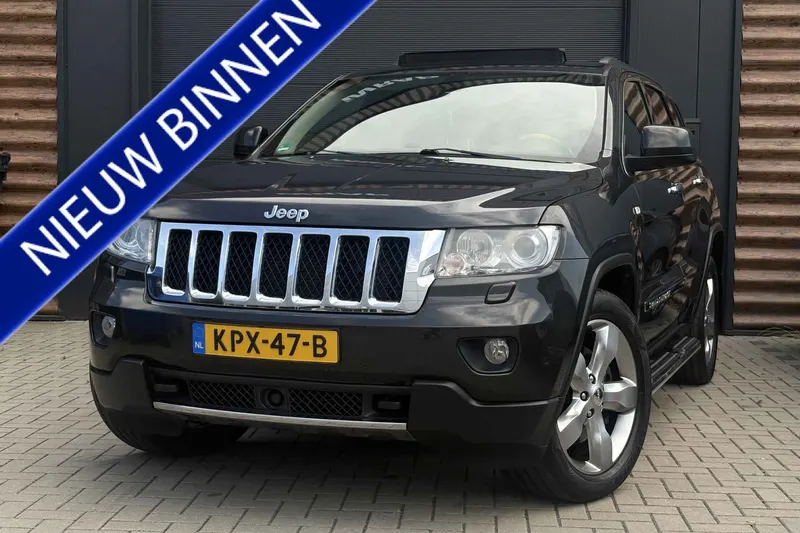 Jeep Grand Cherokee (2011)