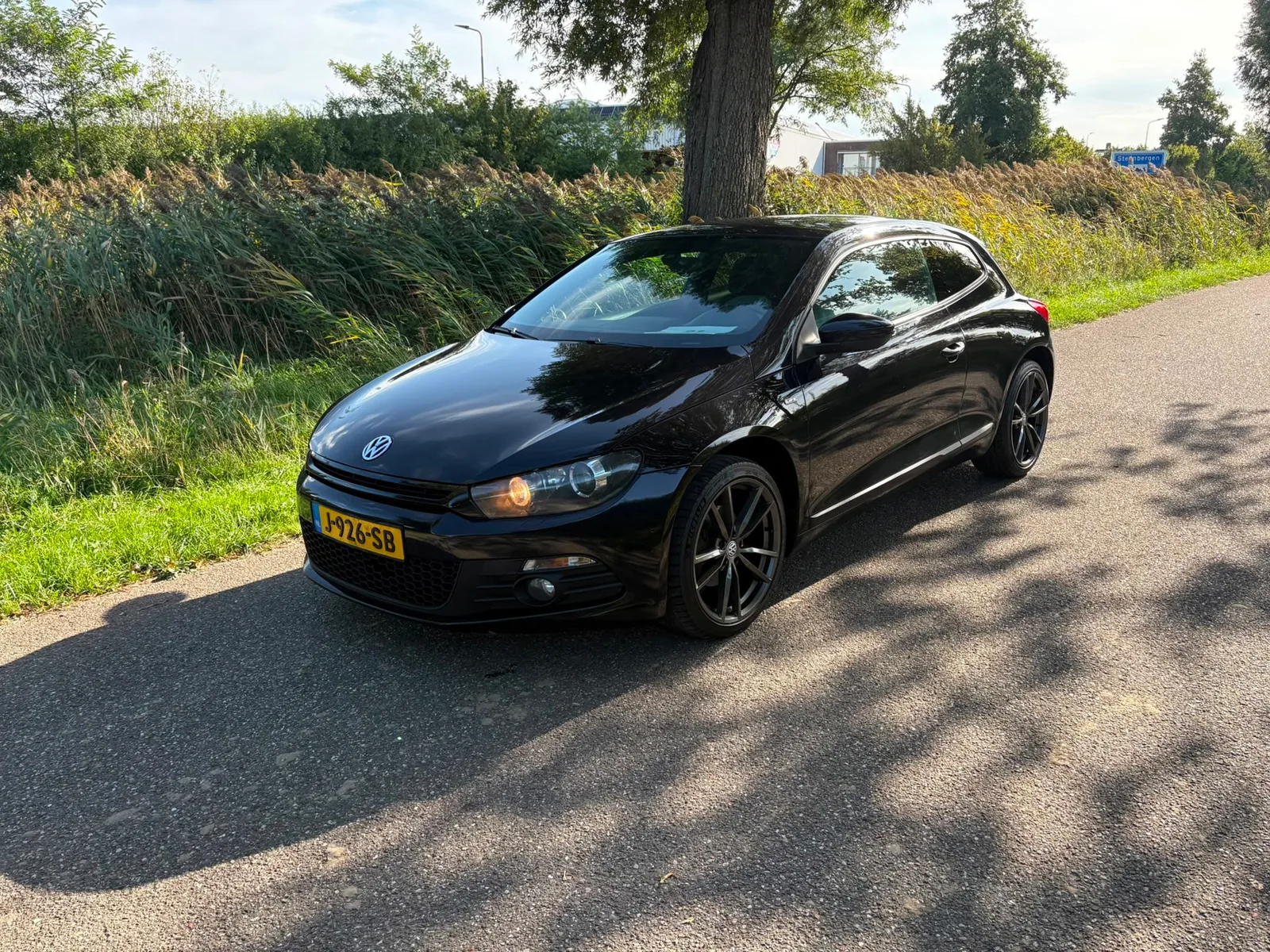 Volkswagen Scirocco (2013) — foto 1