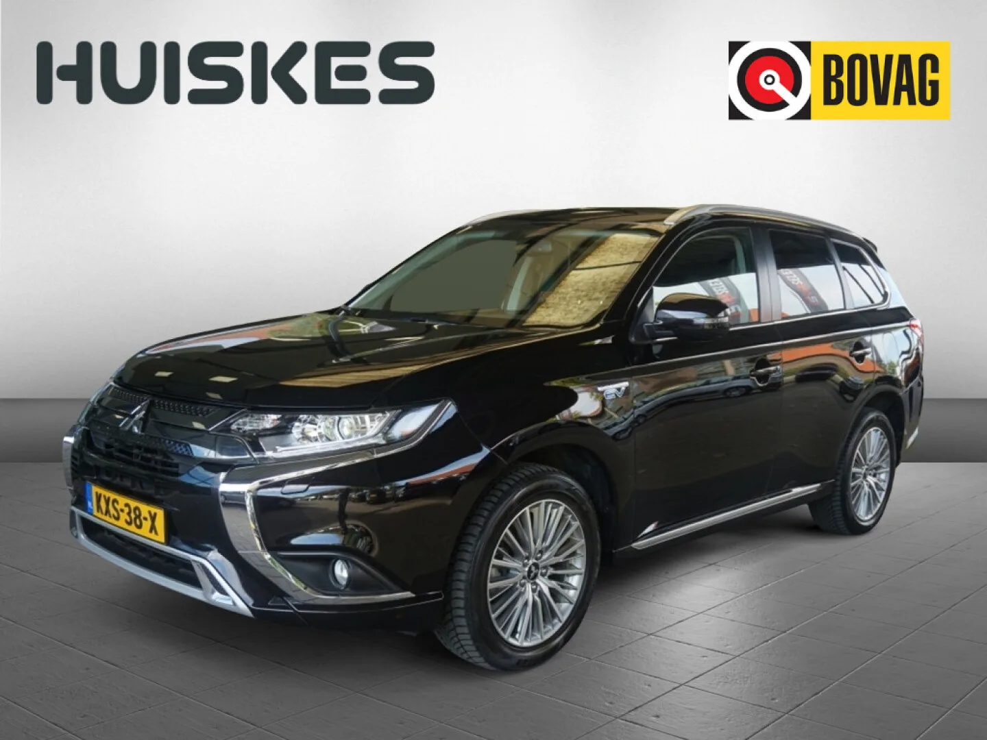 Mitsubishi Outlander (2021) — foto 1