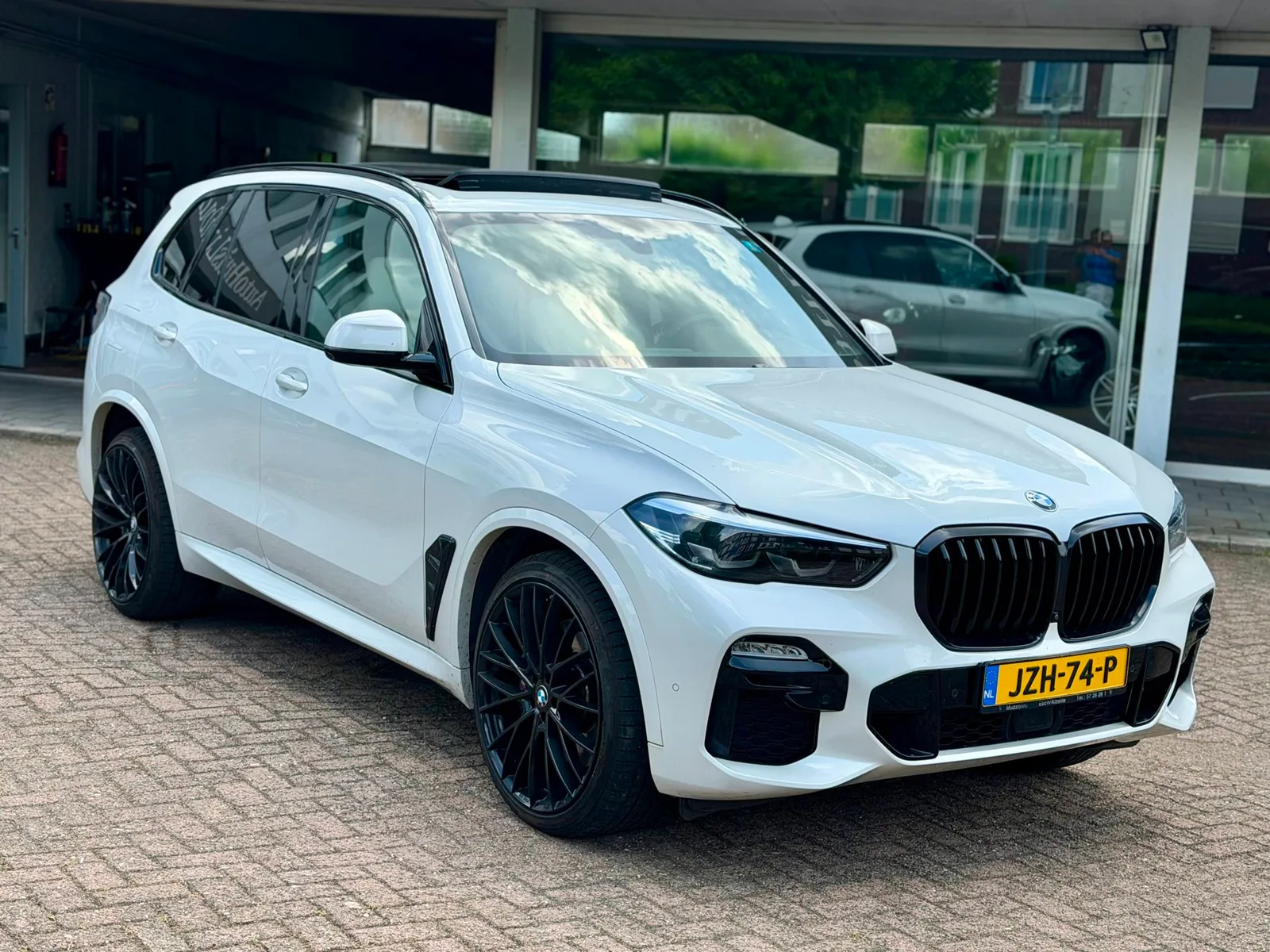 BMW X5 (2020) — foto 1