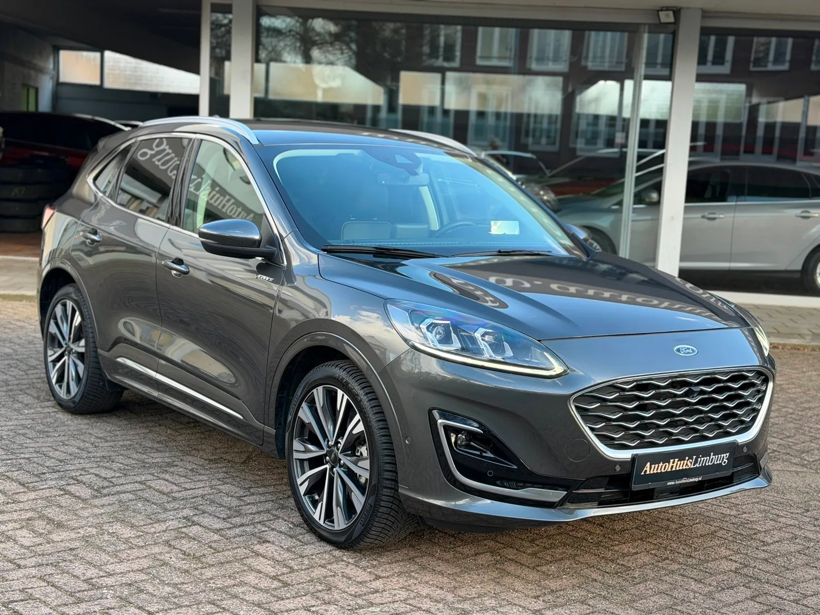 Ford Kuga (2021) — foto 1
