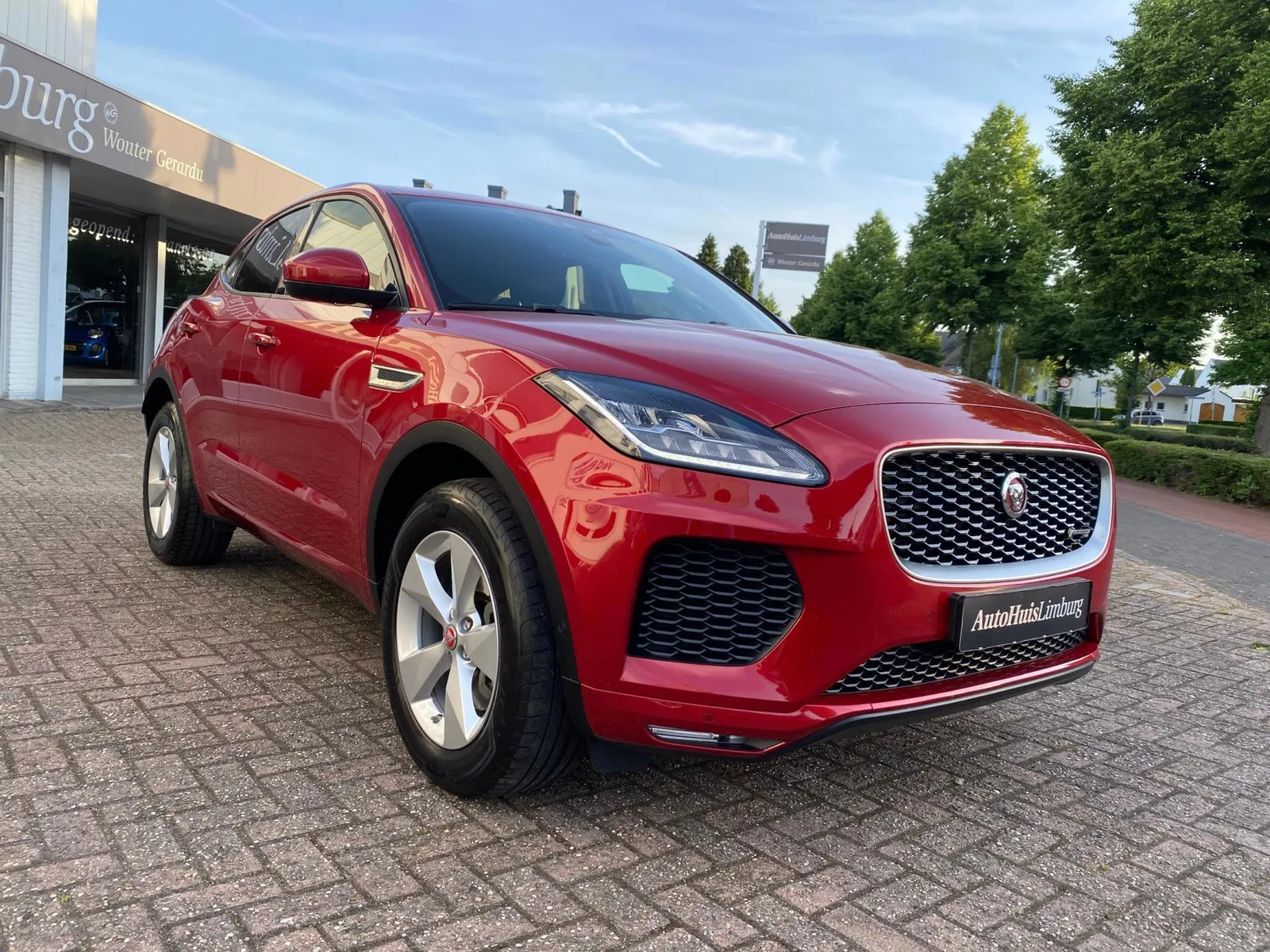 Jaguar E-Pace (2018) — foto 1