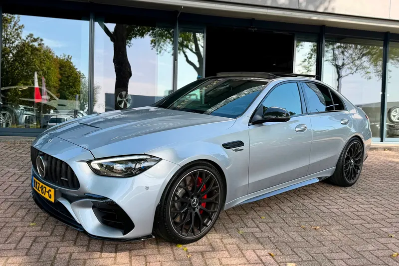 Mercedes-Benz C-Klasse (2023)