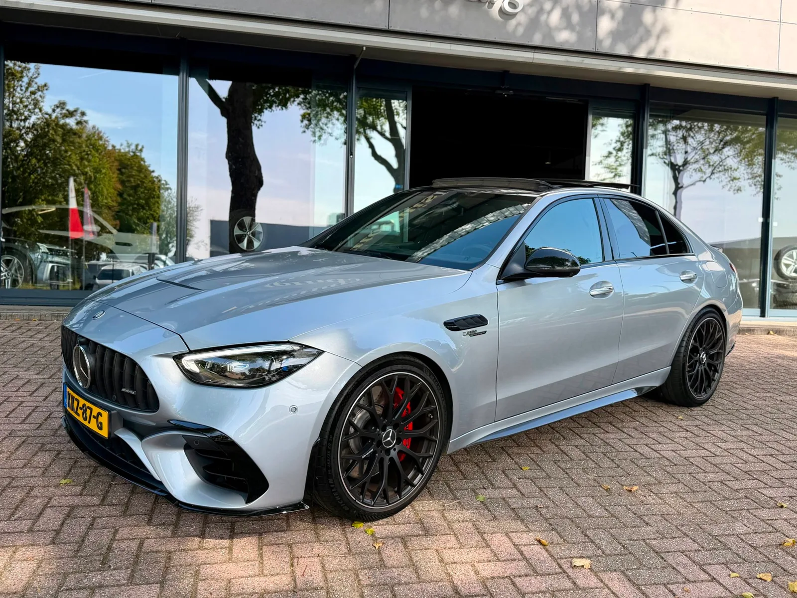 Mercedes-Benz C-Klasse (2023) — foto 1