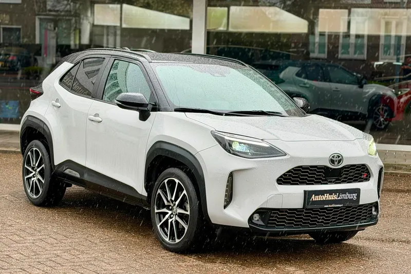 Toyota Yaris Cross (2022)