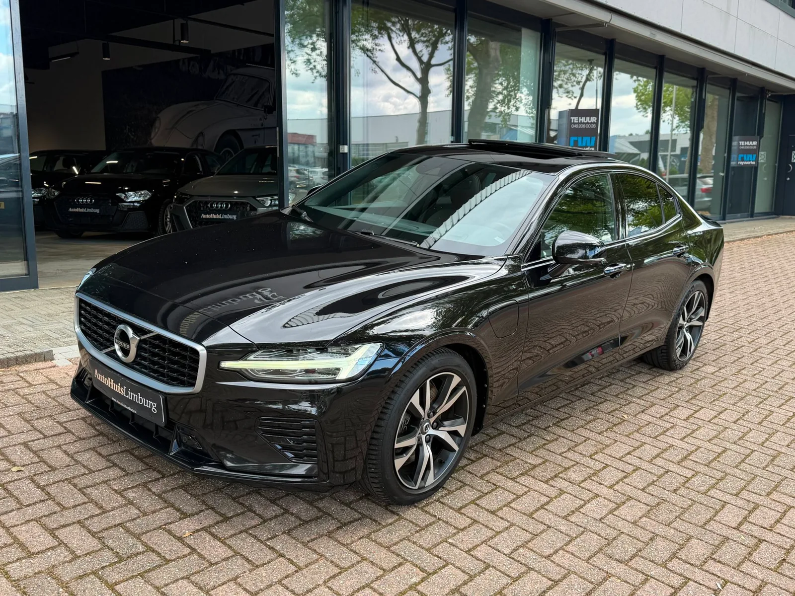 Volvo S60 (2020) — foto 1