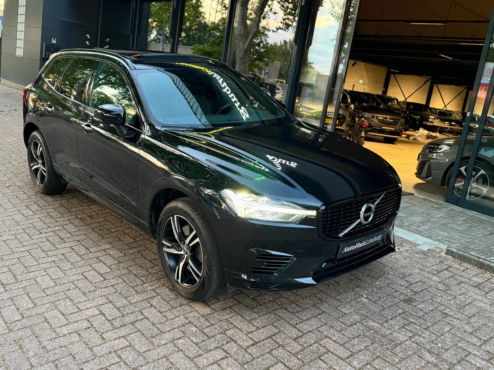 Volvo XC60 (2021) — foto 1