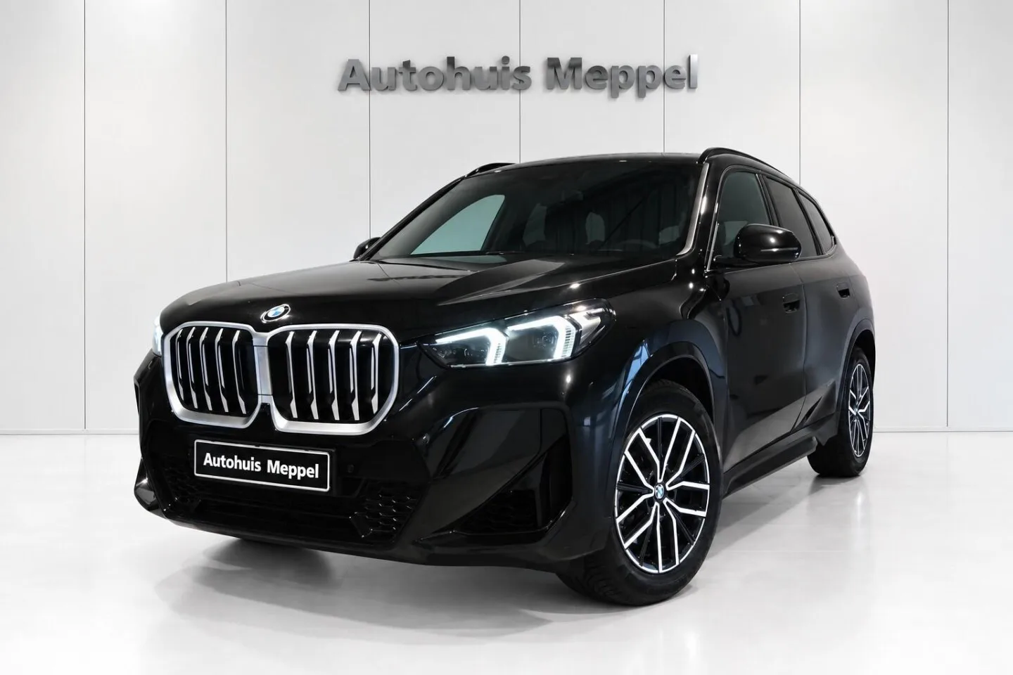 BMW X1 (2024) — foto 1