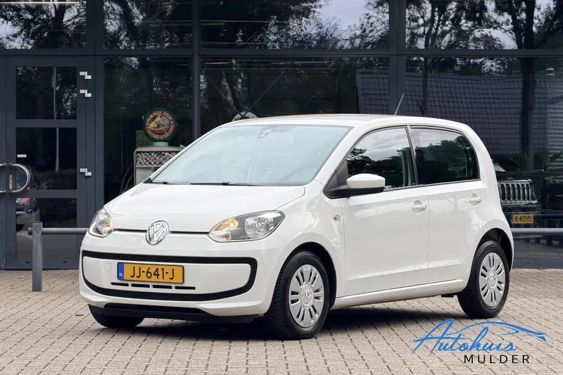 Volkswagen Up! (2016)
