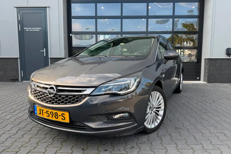 Opel Astra (2016)
