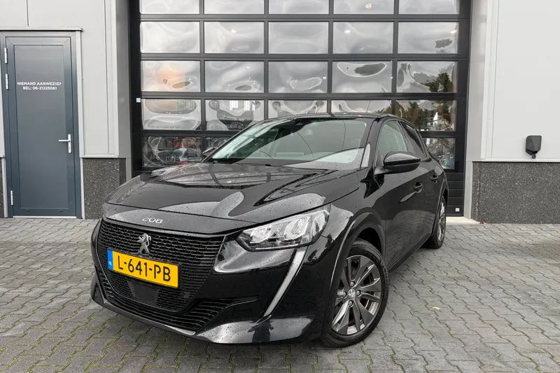 Peugeot e-208 (2021)