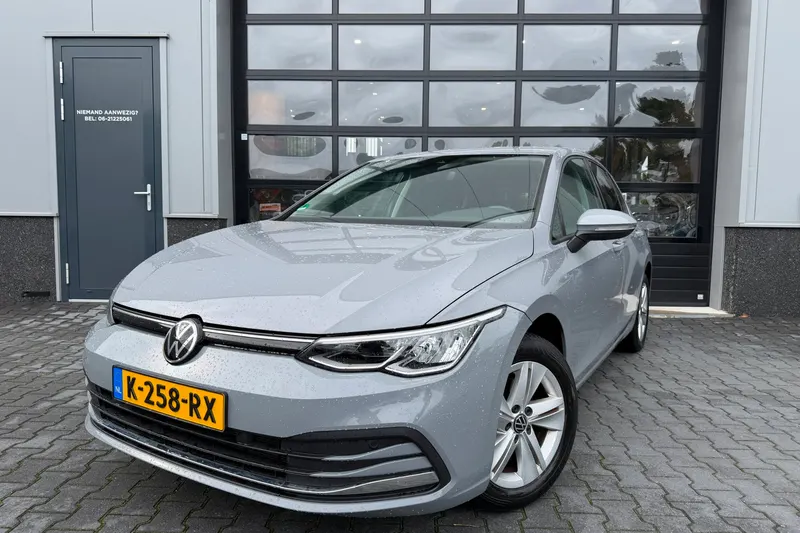 Volkswagen Golf (2020)