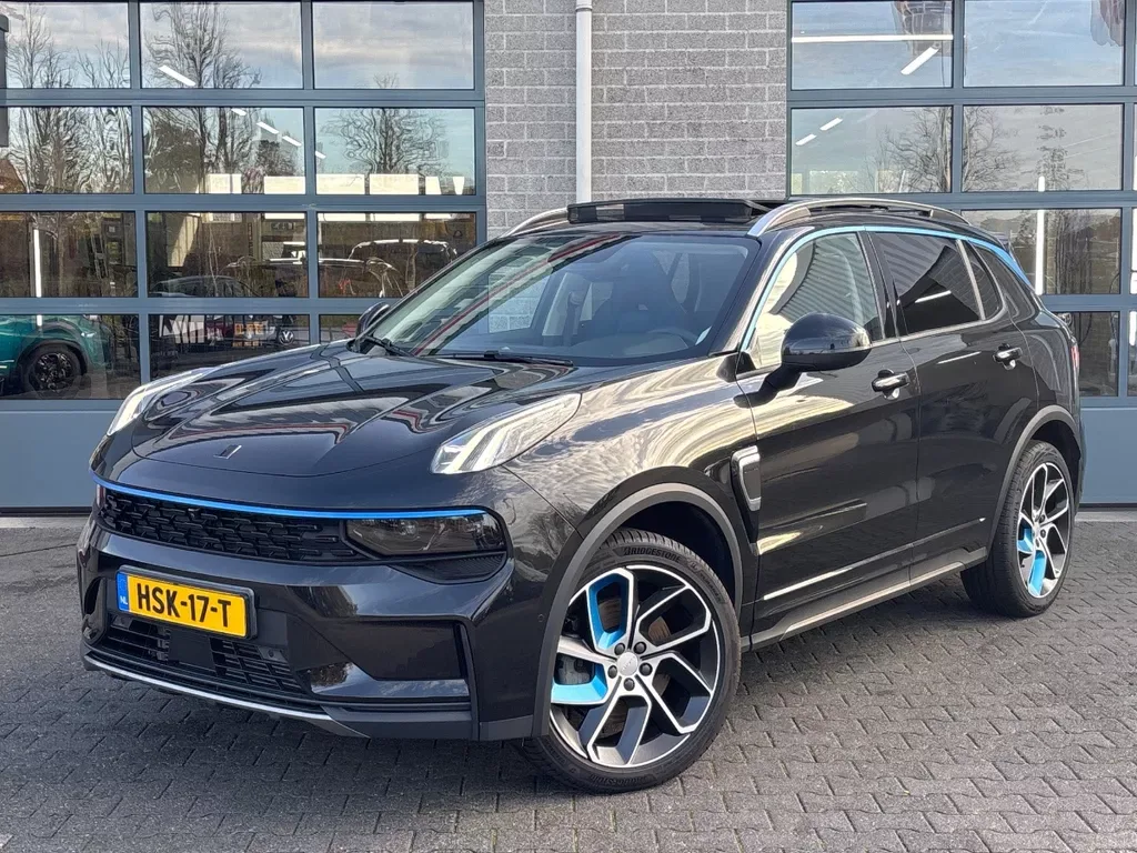 Lynk & Co 01 (2023) — foto 1