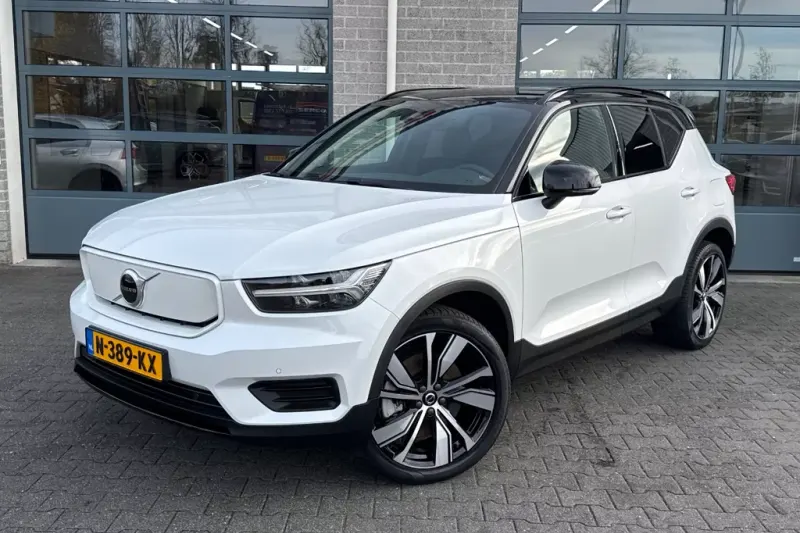 Volvo XC40 (2021)