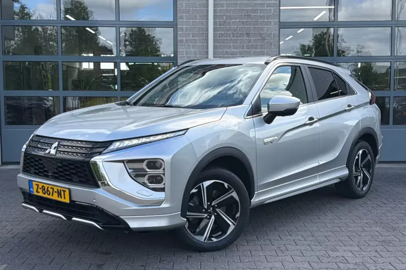 Mitsubishi Eclipse Cross (2022)