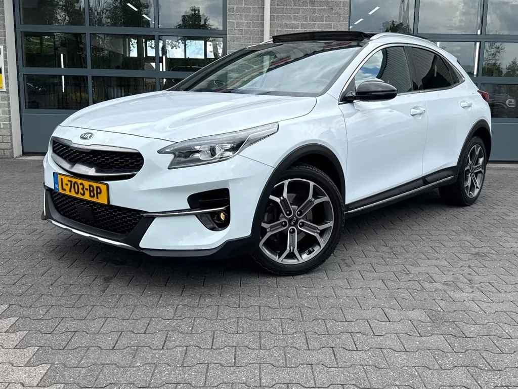 Kia XCeed (2021) — foto 1