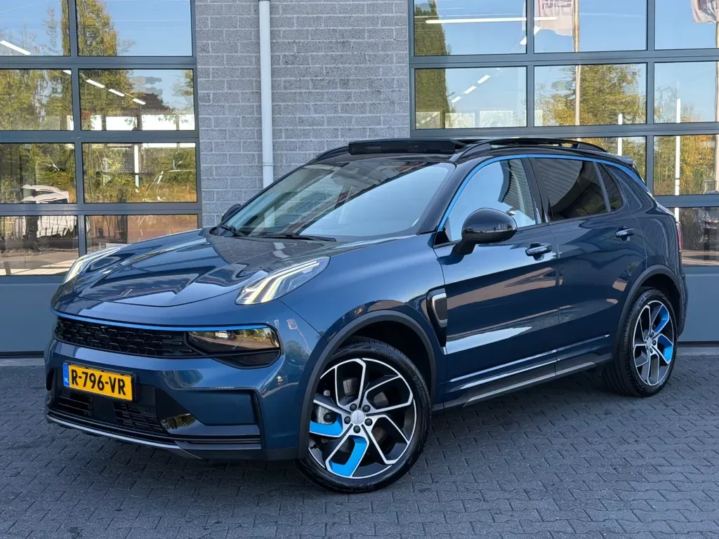 Lynk & Co 01 (2022) — foto 1