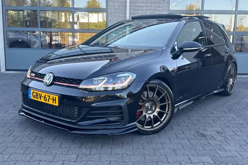 Volkswagen Golf (2019)