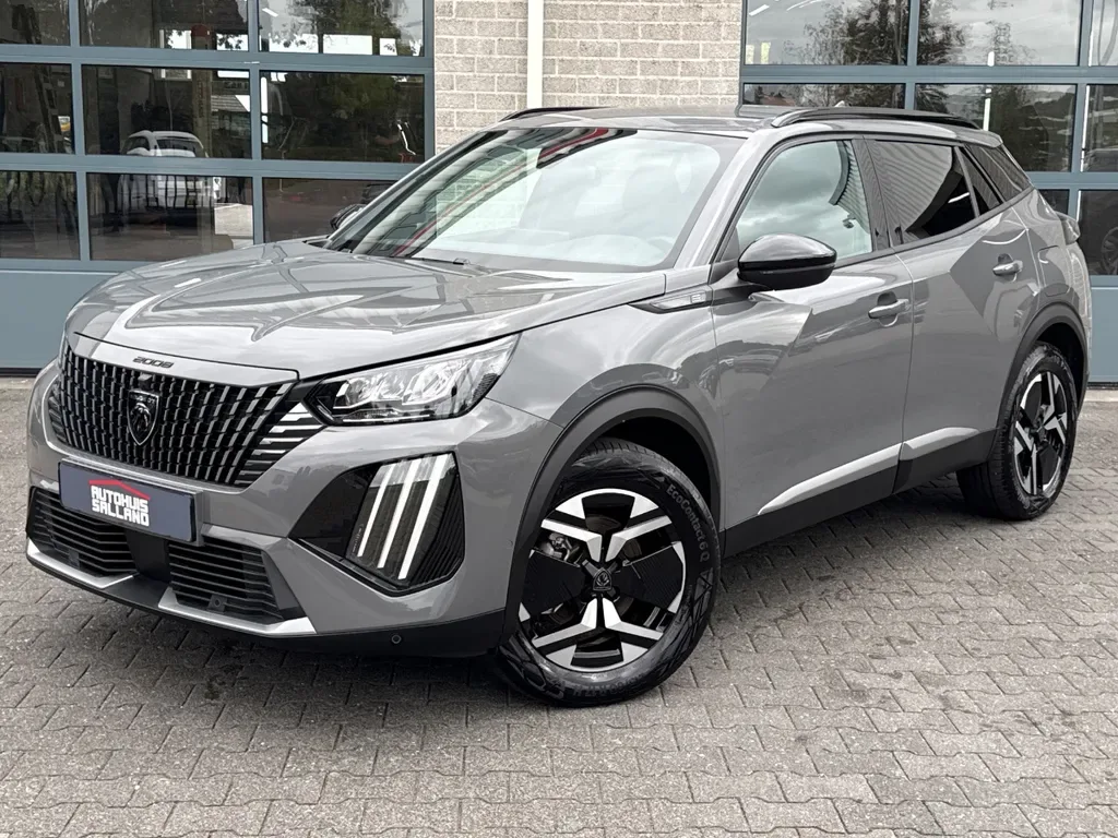 Peugeot e-2008 (2025) — foto 1