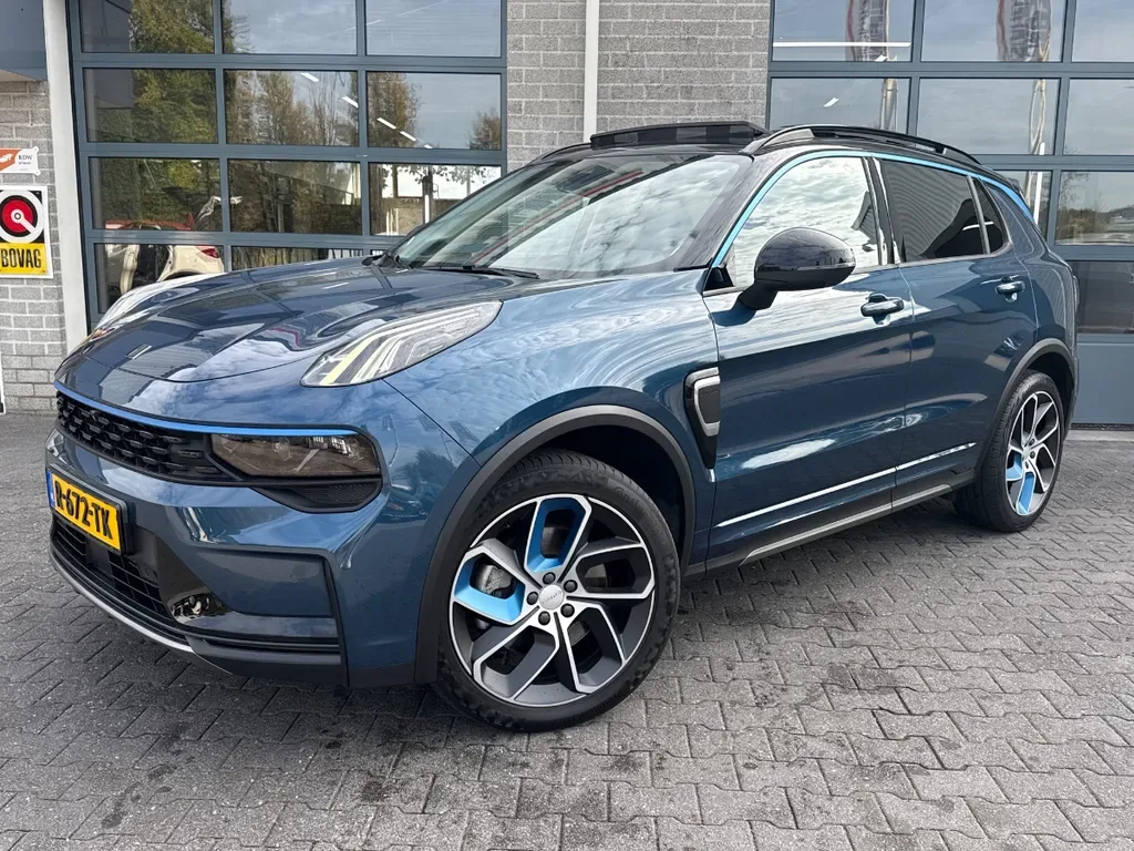 Lynk & Co 01 (2022) — foto 1