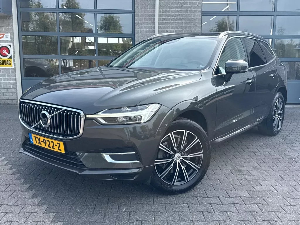 Volvo XC60 (2018) — foto 1