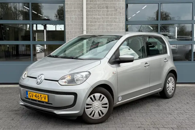 Volkswagen Up! (2015)