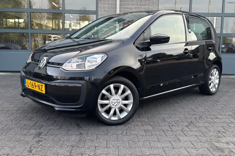 Volkswagen Up! (2021)